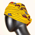 Make a bold and confident statement with this African Print 2-Piece Women’s Outfit, designed to celebrate vibrant culture