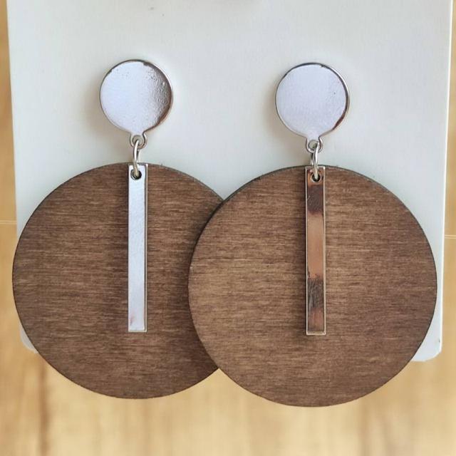 Handmade Zinc Alloy Geometric Wood Earrings - Trendy African Jewelry for Women - Flexi Africa - Flexi Africa offers Free Delivery Worldwide - Vibrant African traditional clothing showcasing bold prints and intricate designs